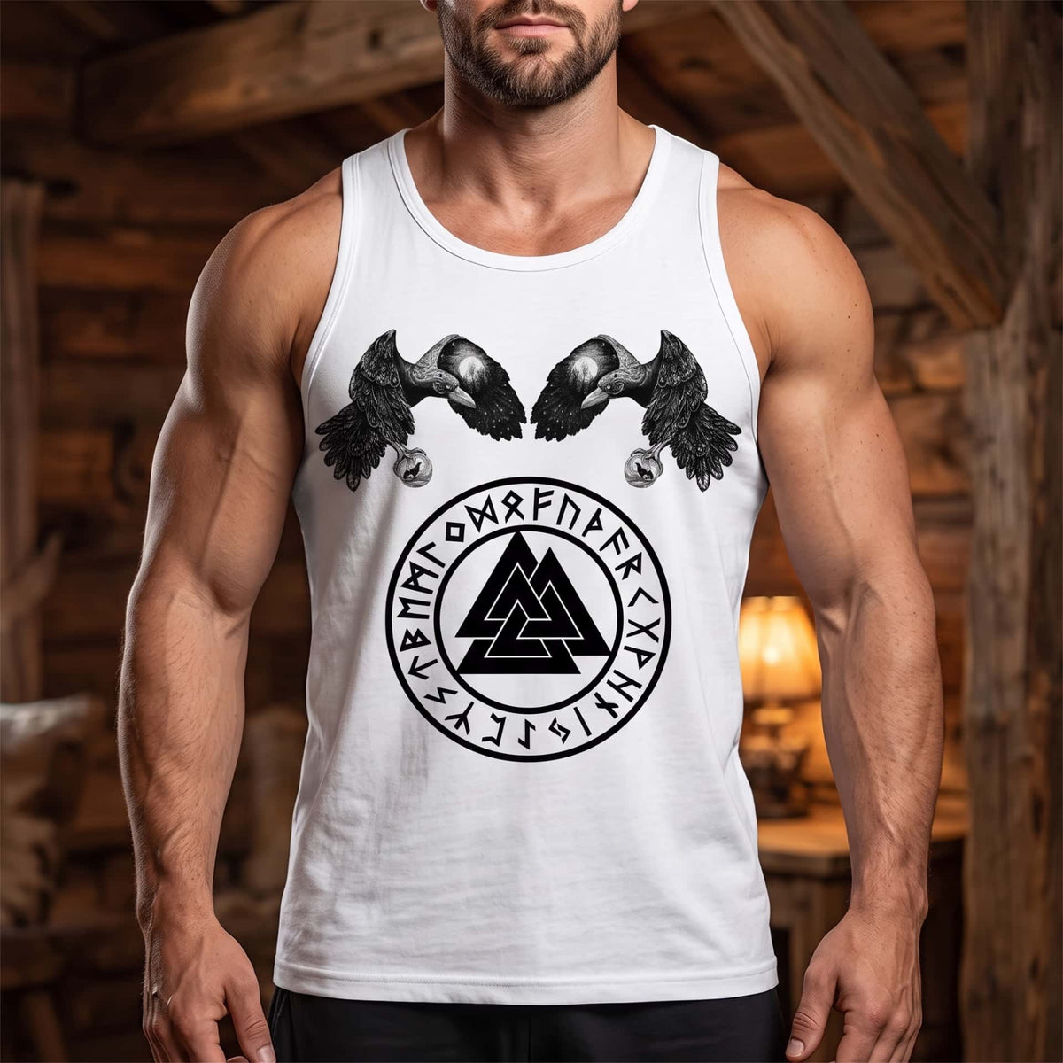 Homme portant le Débardeur Viking Deux Corbeaux et Valknut Blanc