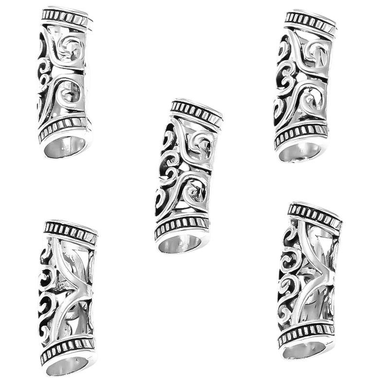Lot de tubes de tresse vikings ajourés à finition argent vieilli, motif de volutes découpé, sur fond blanc