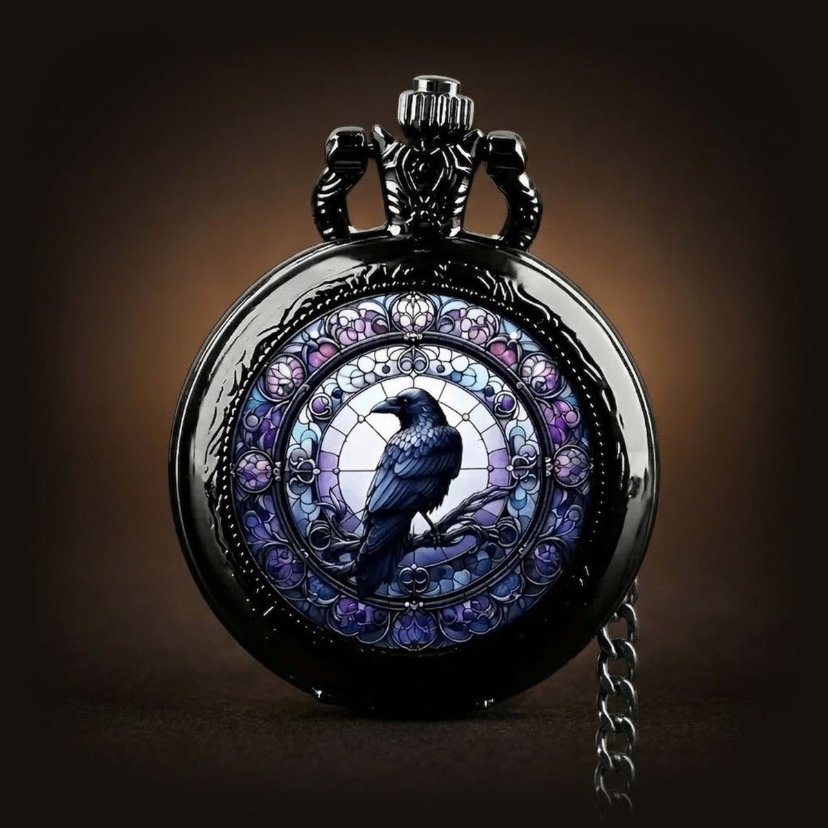 Montre à gousset viking avec corbeau d'Odin gravé sur fond violet mystique