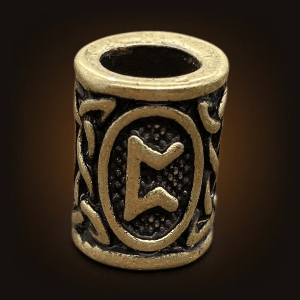 Perle viking cylindrique en alliage bronze patiné, rune Perthro, perçage traversant visible