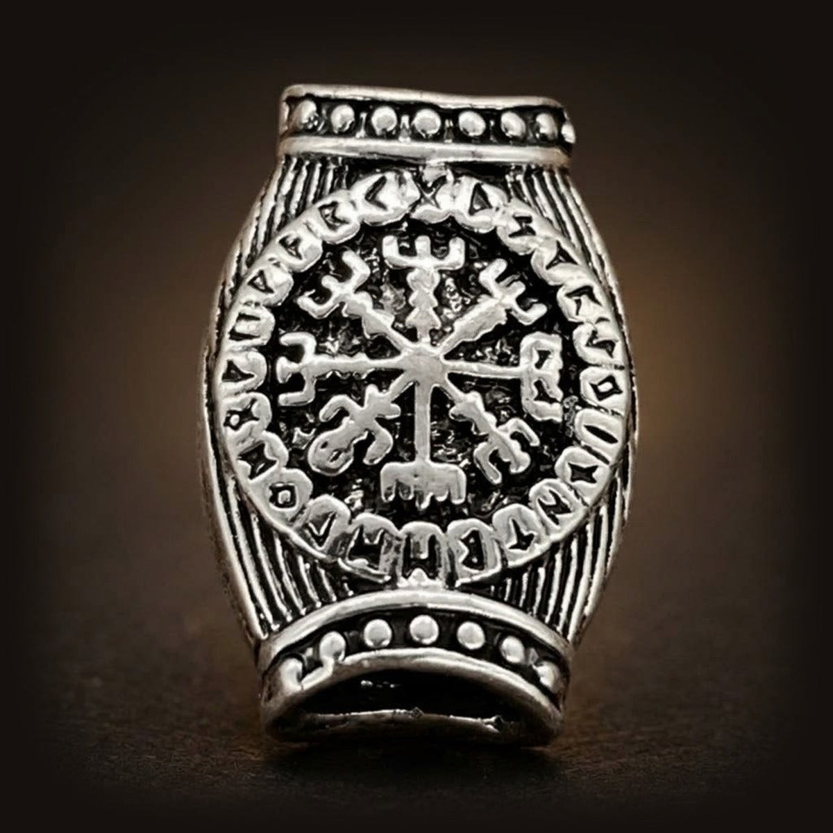 Perle viking en forme de tonneau, en alliage argent vieilli, Vegvísir cerclé de runes, perçage traversant visible
