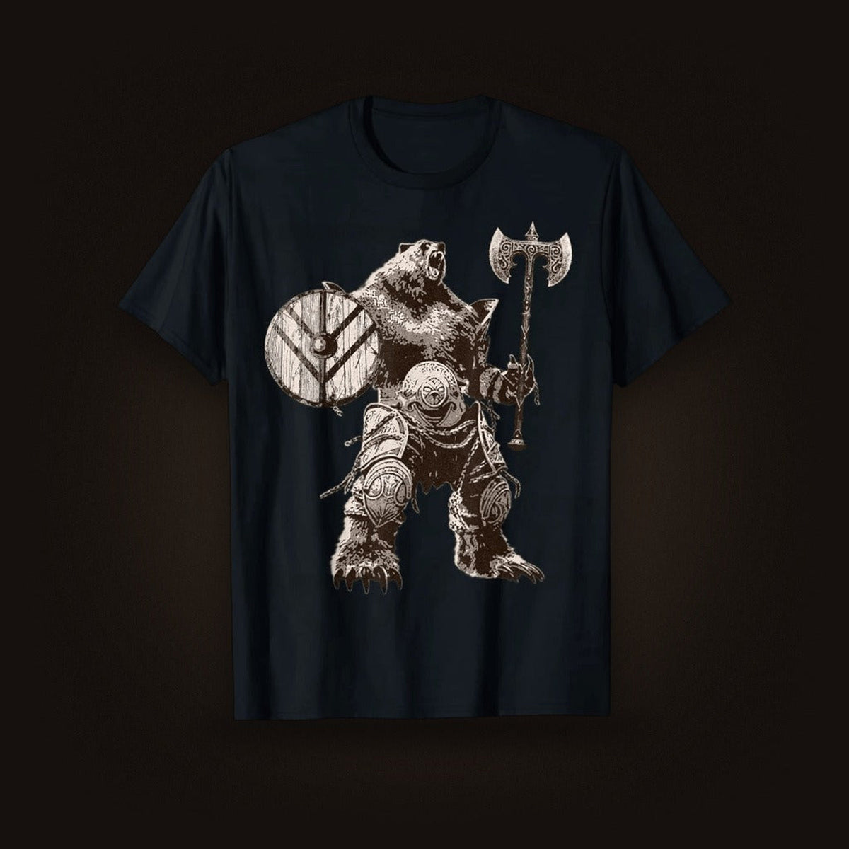 Tee-shirt viking noir à plat, ours guerrier en armure tenant une hache à deux tranchants et un bouclier rond
