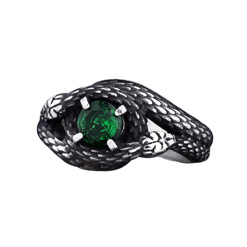 Bague en acier noirci, deux serpents aux écailles polies enlacés autour d'une pierre facettée (verte)