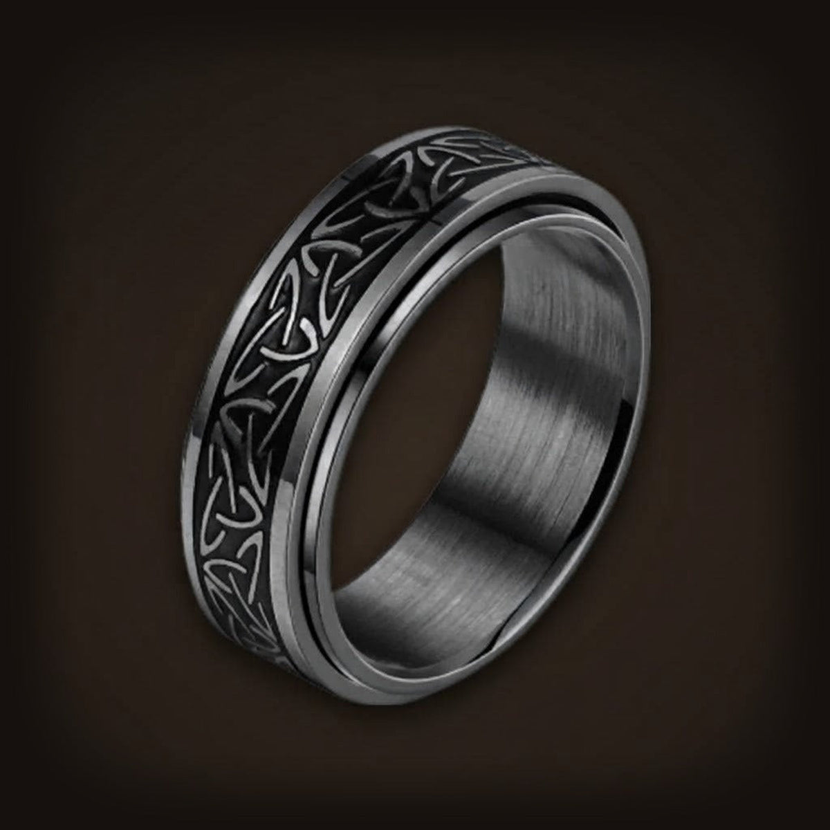 Bague viking rotative anti-stress triquetra nœud celtique en acier noir