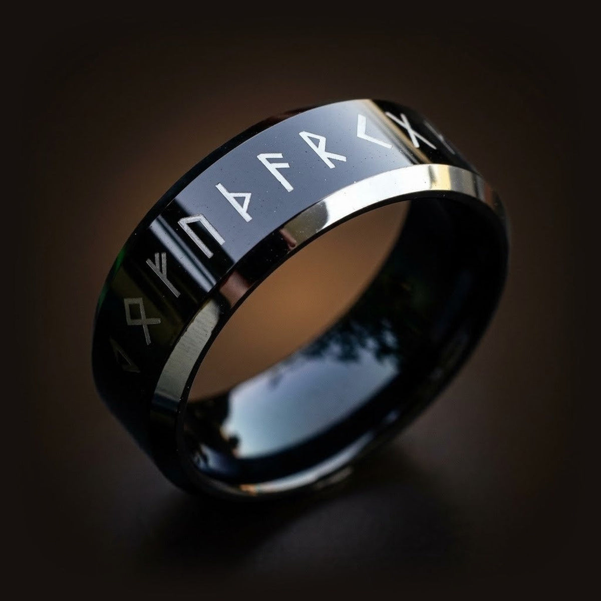 Bague viking runes futhark acier inoxydable noir odin