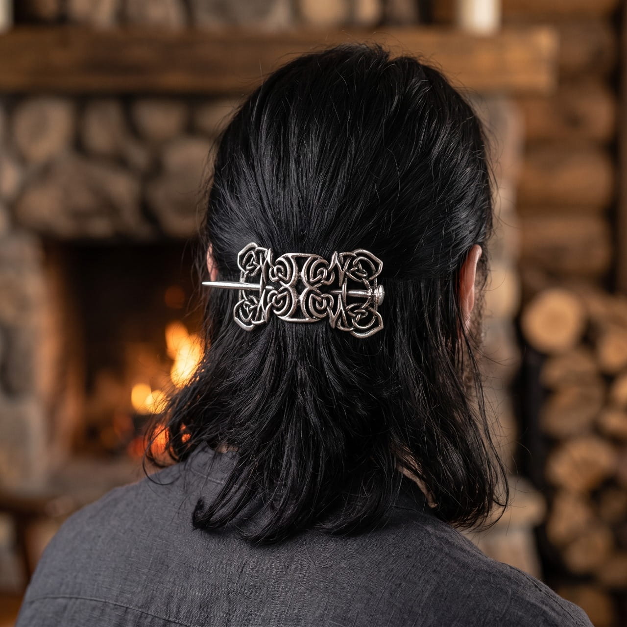 Barrette Viking Entrelacs Denses à Pique, porté