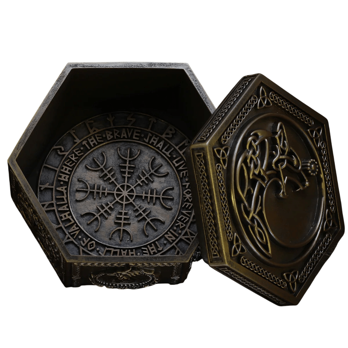 Coffret à bijoux viking hexagonal ouvert montrant la boussole Vegvísir et l'inscription Valhalla au fond, avec un loup sculpté sur le couvercle.