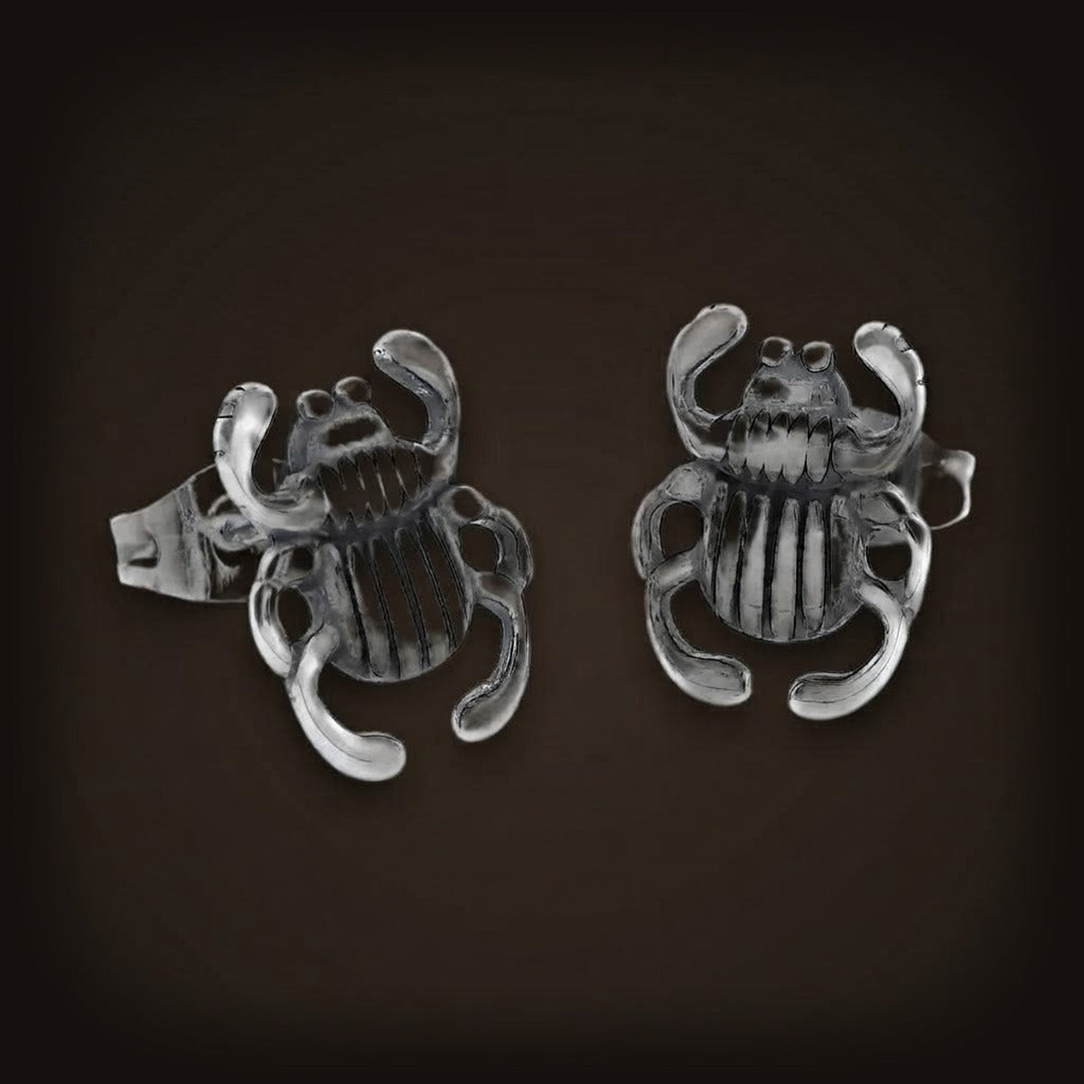 Paire de puces d'oreilles scarabée en acier inoxydable, carapace striée
