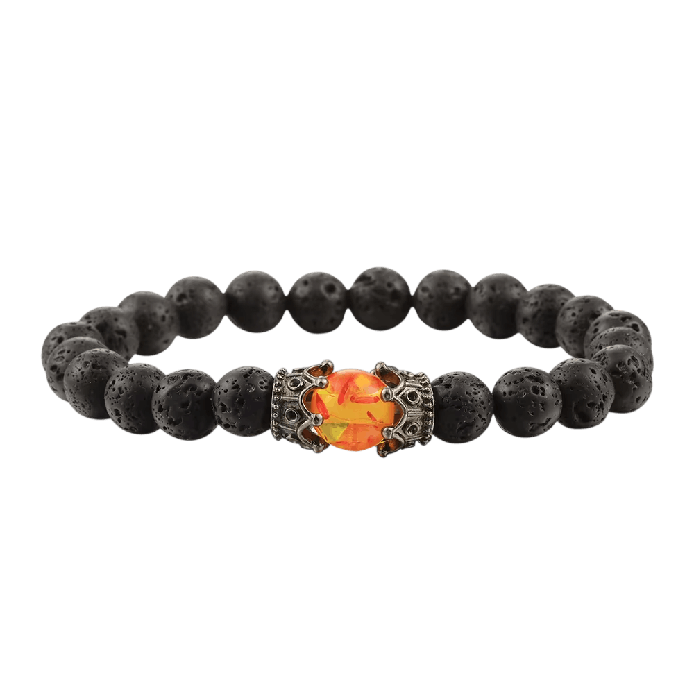 Bracelet de Perles en Pierre de Lave Noire : Couronnes et Perle de Feu, vue de détail sur fond blanc