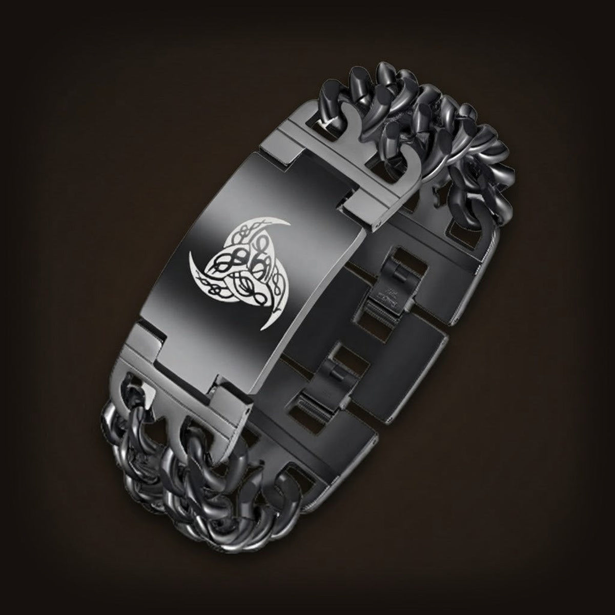 Bracelet viking en acier noir mat, plaque gravée d'entrelacs celtiques, maillons gourmette
