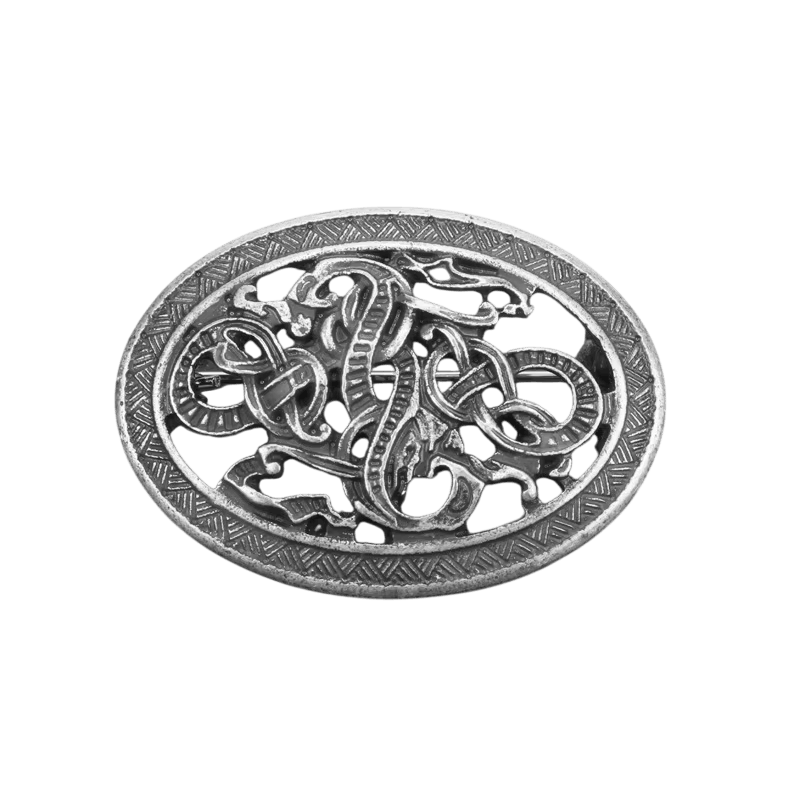 Broche Viking Ovale aux Bêtes Entrelacées, vue de détail