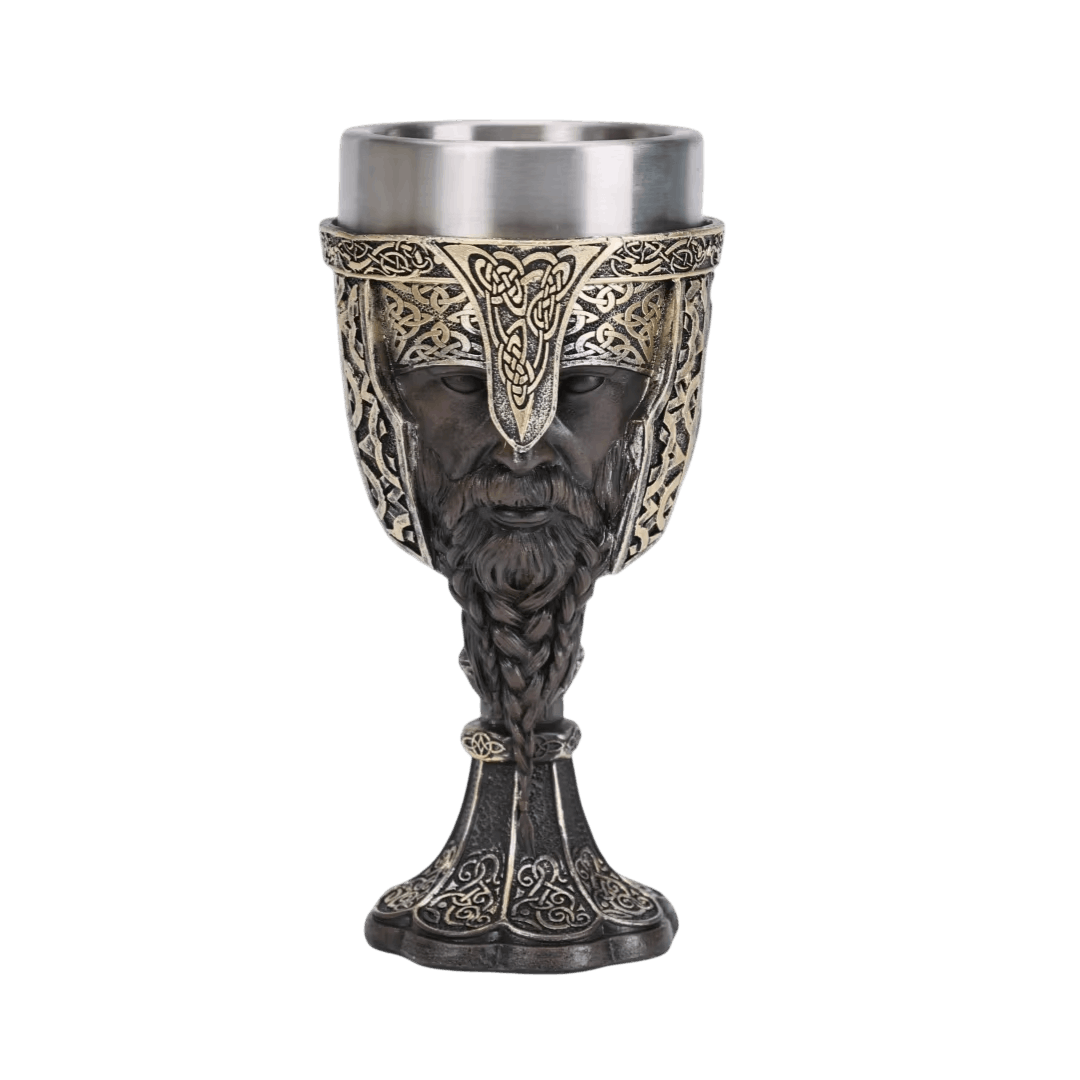 Calice viking guerrier barbu en résine sculptée bronze, casque à entrelacs nordiques et godet intérieur en acier inoxydable