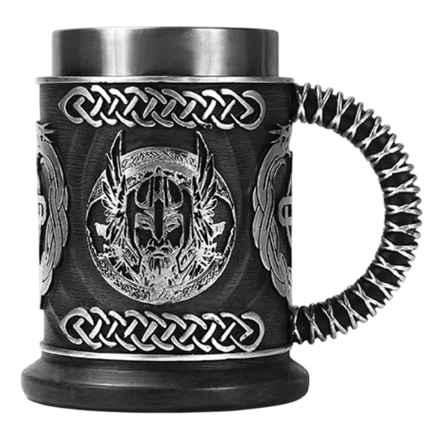 Chope viking avec médaillon du dieu Odin Père de Tout et entrelacs celtiques argentés. Calice en résine et acier inoxydable sur fond blanc