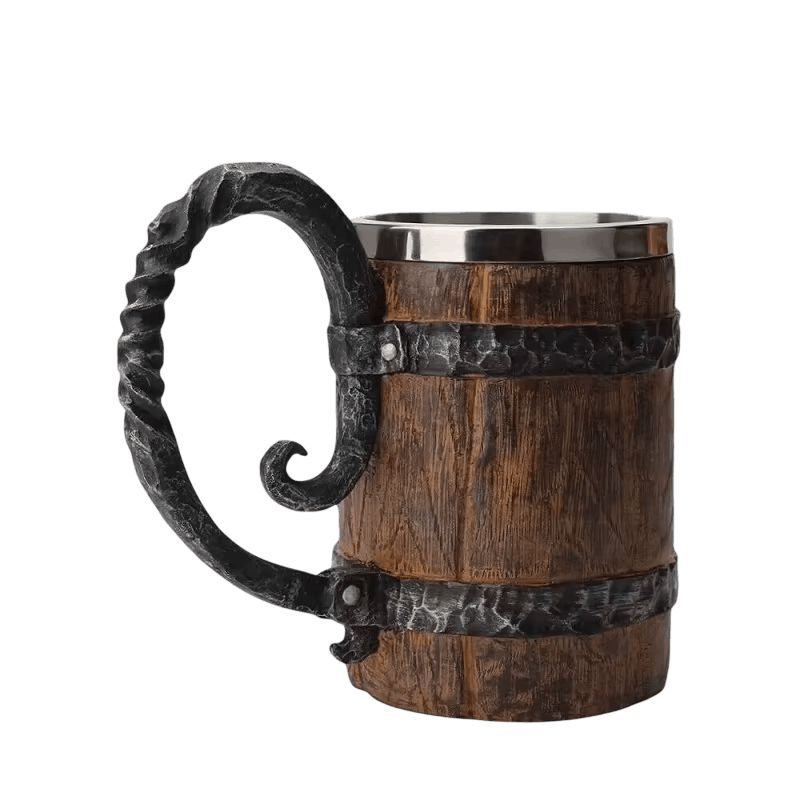 Chope viking tonneau effet bois vieilli, cerclages rivetés et anse torsadée en fer forgé, intérieur acier inoxydable