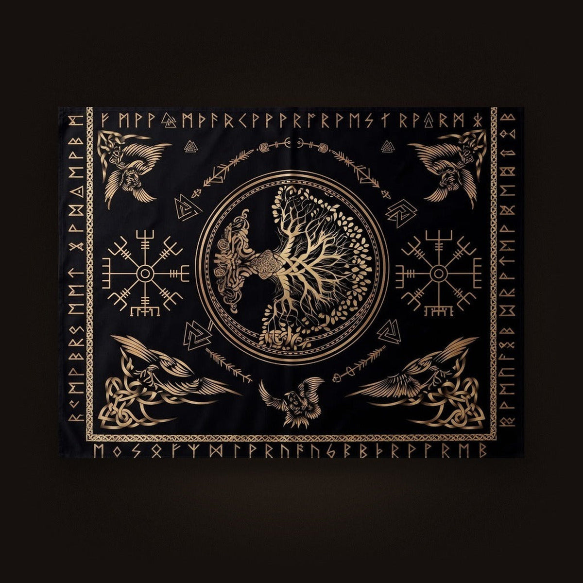 Nappe Viking Yggdrasil & Corbeaux d'Odin — Noir et Or, vue d'ensemble de la nappe à plat