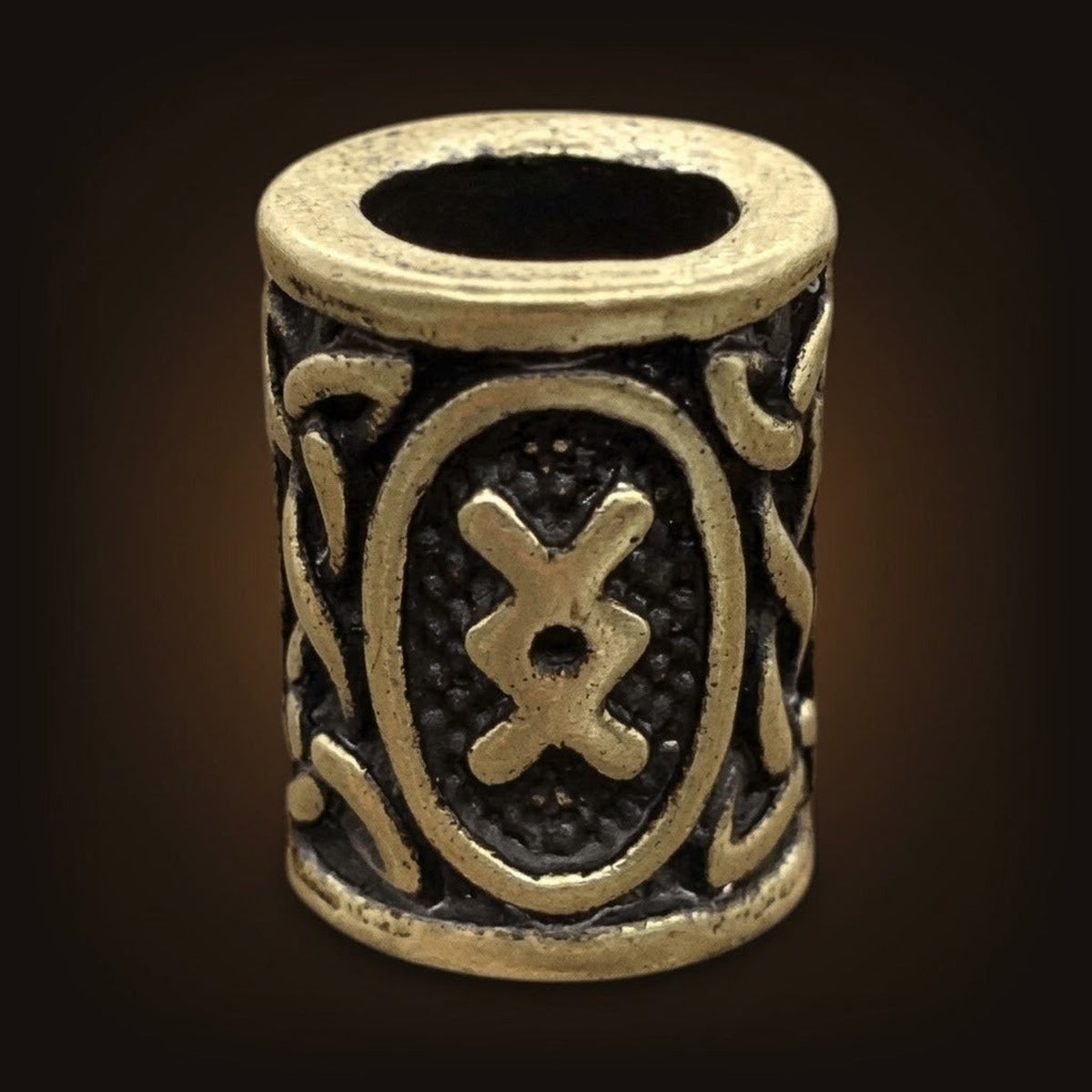 Perle viking cylindrique en alliage bronze patiné, rune Ingwaz, perçage traversant visible
