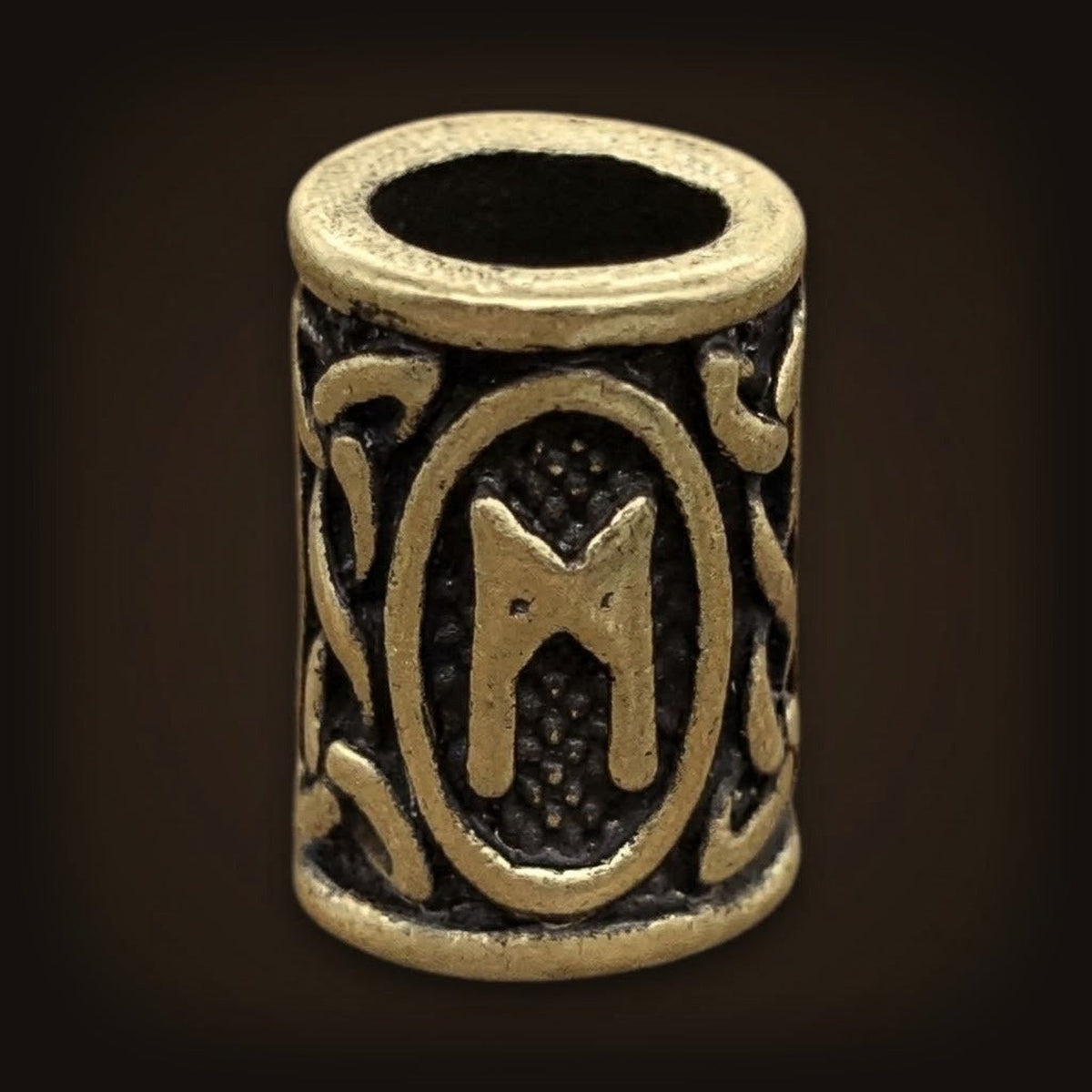 Perle viking cylindrique en alliage bronze patiné, rune Mannaz, perçage traversant visible