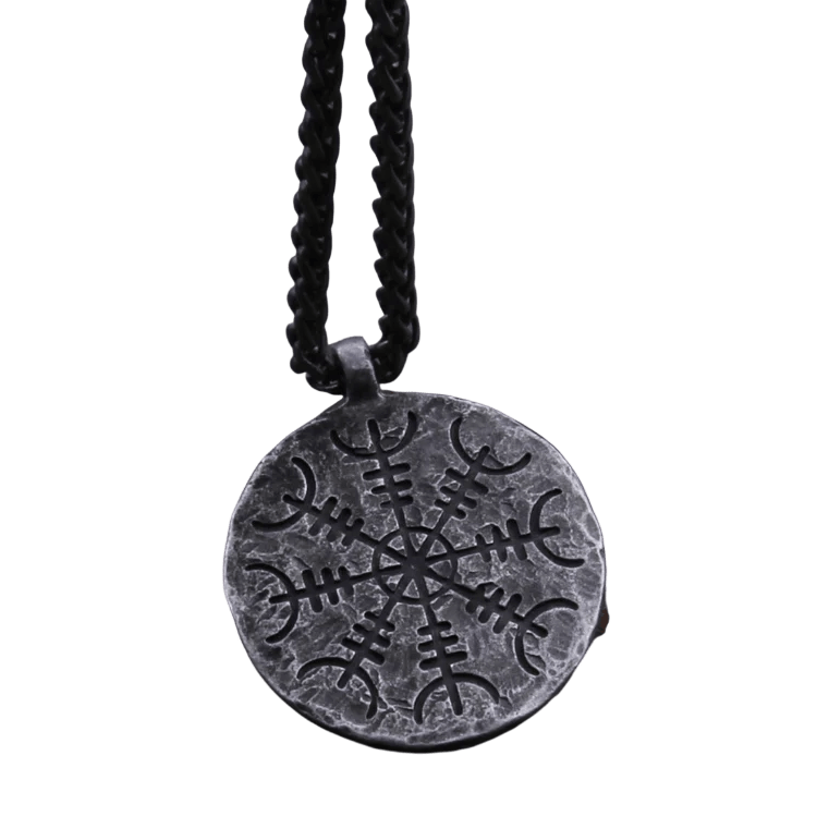 Collier viking pour homme avec pendentif circulaire Aegishjalmur en acier inoxydable finition antique et martelée.
